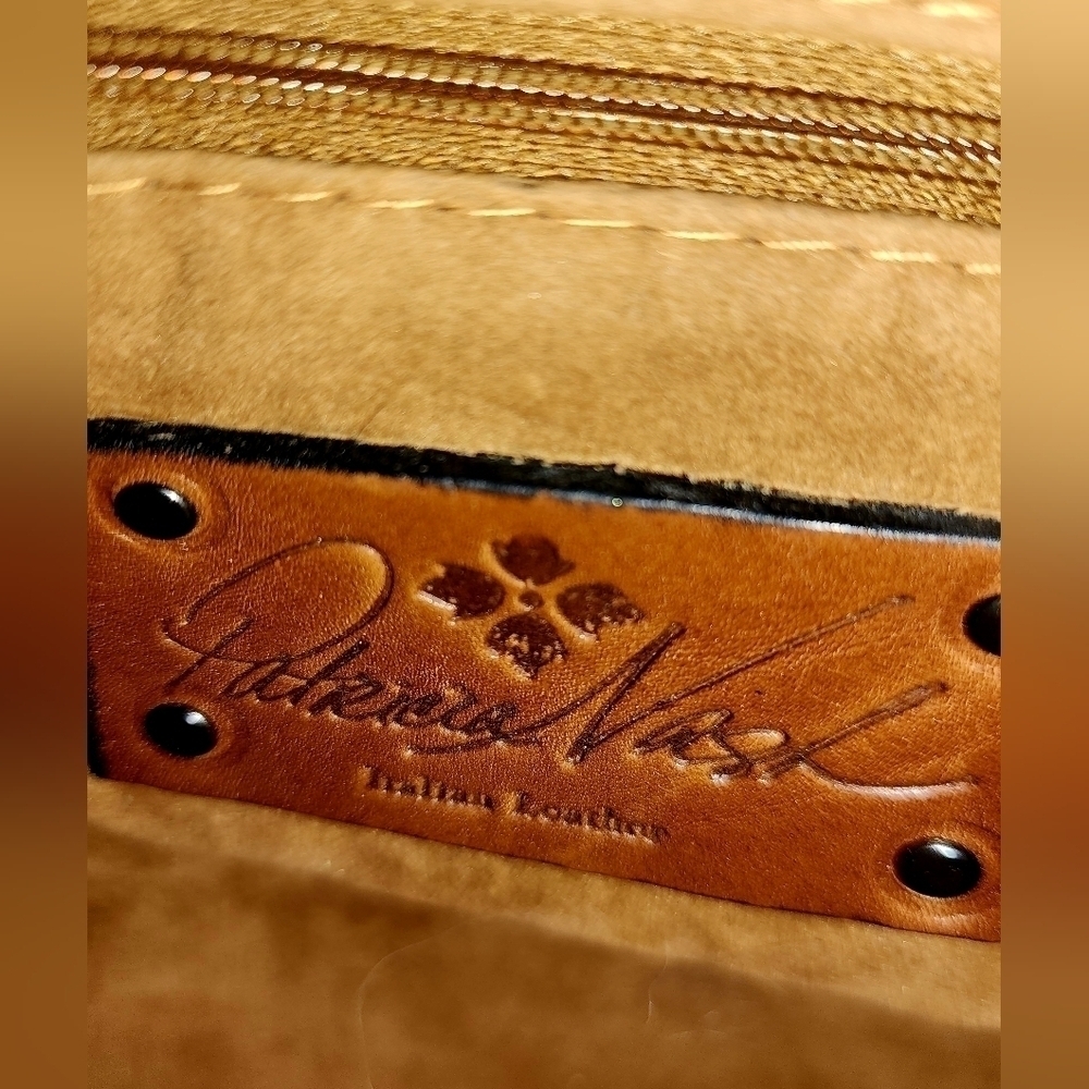 PATRICIA NASH Real LAMB WRISTLET - Picture 4 of 10
